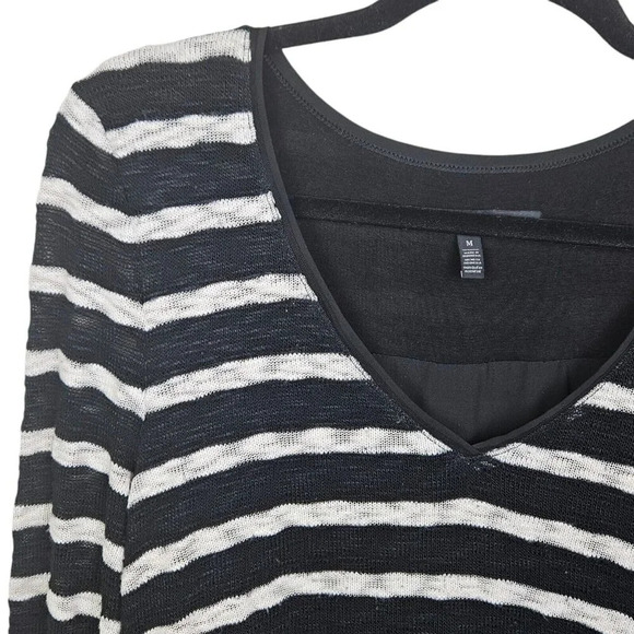 White House Black Market Long Sleeve V Neck Striped Sweater Lace Size Medium - Picture 9 of 12